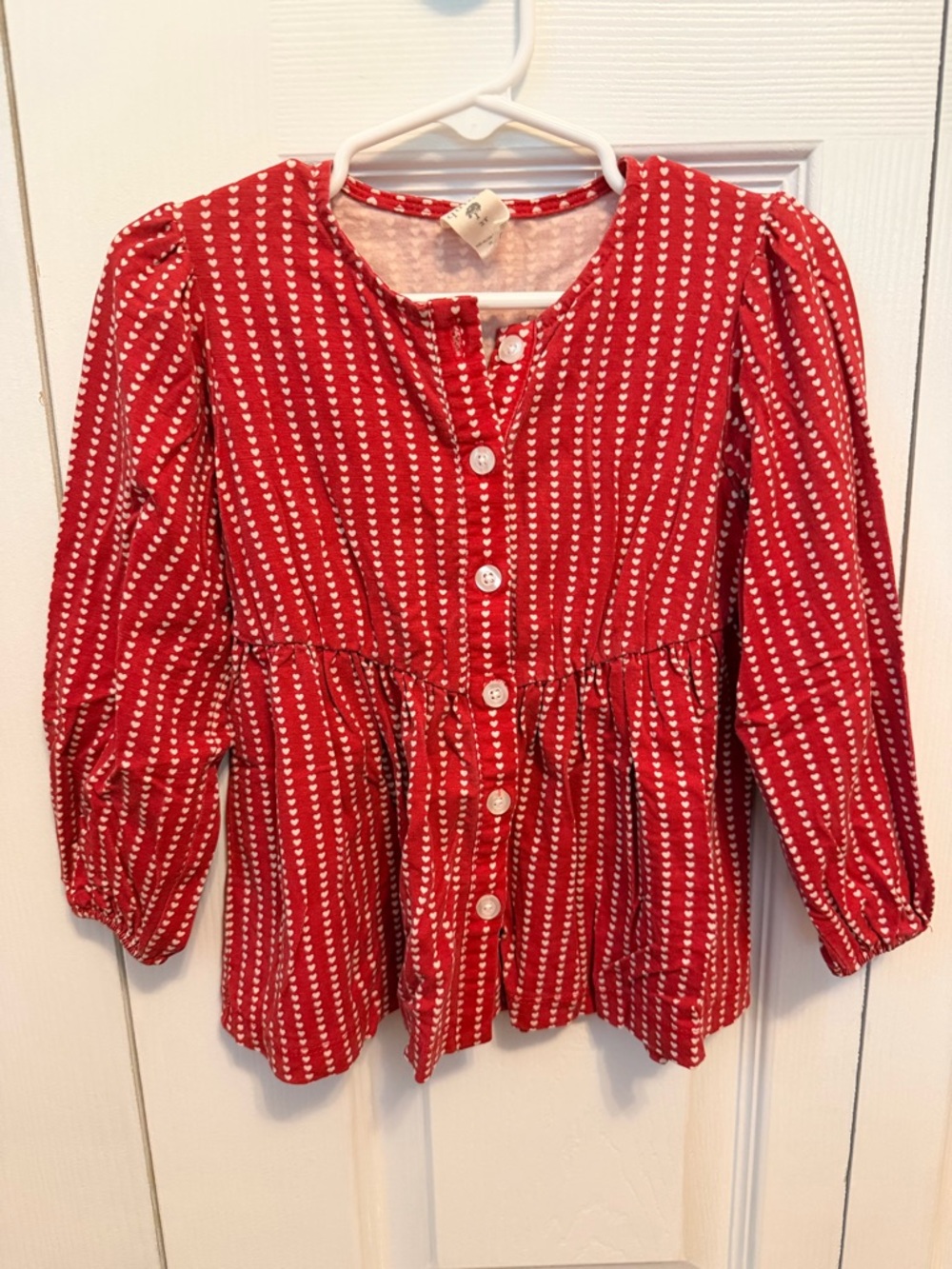 Kate Quinn bamboo 2T Red Button-Front Heart Print Peplum Blouse